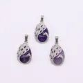 Ciondolo a goccia viola in argento con design a pavone in filigrana e micro cristalli - Ametista