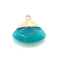 Facettierter blaugrüner Naturstein-Anhänger in Fächerform mit roségoldener Öse für Schmuck - Nur Anhänger (Keine Kette) / Blauer Chalcedon