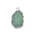 Grüner Natursteinanhänger in unregelmäßiger Form mit versilbertem Rand für DIY-Schmuck - 12x20mm, 2g / Aventurin / Nur Anhänger (ohne Kette)