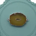 Connettore in geode di agata naturale con bordi argentati e doppi anelli per gioielli DIY - Blu Chiaro (N. 7)