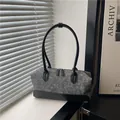 Grijze stoffen hobo tas met zwart leer en lange ronde cilinderhandvatten voor dames - 31*8*14 / Zwart