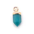 Gefacetteerde zeshoekige kristallen hanger in aquablauw met roségouden vatting - Blauwe Chalcedoon