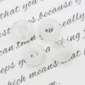 Juego de cuatro pequeñas cuentas de piedra natural blanca translúcida con gran agujero para DIY - 10x10mm / Cristal de roca