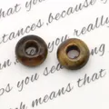 Paar gepolijste tijgeroog kralen met natuurlijke bruine strepen voor DIY-sieraden maken - Tijgeroog