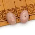 Paar ovale zonnesteen cabochons met natuurlijke glitters voor het maken van sieraden - Rhodoniet