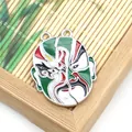 Détail d'un pendentif masque d'opéra de Pékin avec émail coloré sur fond de bambou - Pendentif Visage Opéra de Pékin (022) / 100 Paires/Paquet (26x34mm) / Rose vif