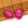 Paar gepolijste roosrode ovale agaat cabochons voor DIY-sieraden en ringzettingen - Rozerode Chalcedoon