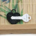 Colliers pendentifs coeur magnétique pour couples noir et blanc avec gravure 1314 - Serrure Cœur Clé I LOVE YOU (019) / 100 Paires/Paquet (23x34mm) / Blanc Noir