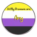 Pin redondo Any pronombres esmaltado con franjas amarillo blanco púrpura negro bandera no binaria - Estilo de Pronombres Any / Amarillo y Multicolor