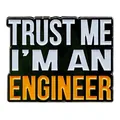 Spilla smaltata Trust Me I'm An Engineer con sfondo nero e finiture in metallo - Stile 3