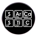 Broche sarcastique en émail noir avec éléments du tableau périodique des éléments - Style Sarcastic