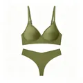 Dettaglio del set intimo verde oliva senza cuciture con reggiseno morbido senza ferretto - S / Verde