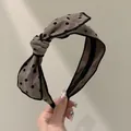 Französisches Haarreif mit Polka-Dots in Kaffeegrau aus seidigem Stoff für Frauen - Braun