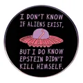 Épingle émaillée OVNI avec citation humoristique sur badge rond noir en alliage - Citation Humour Extraterrestres