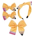 Détail de nœuds et serre-tête motif crayon pour filles avec un design créatif d'école - Ensemble De Quatre Pinces À Cheveux Crayon Et Papillon