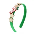 Dettaglio cerchietto di Natale con stelle dorate e bastoncino di zucchero su verde - Stile Bastoncino di Zucchero