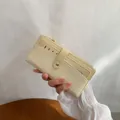 Portefeuille long femme jaune pâle mince avec rayures verticales et fentes cartes - Jaune