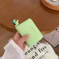 Portacarte in pelle verde menta con trama litchi e tiralampo con perline colorate - verde chiaro