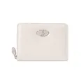 Portafoglio corto in pelle color crema con cerniera e logo ovale argentato - Bianco Sporco