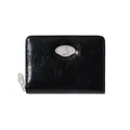 Portafoglio corto nero in pelle stropicciata da donna con logo ovale in metallo argento - Nero