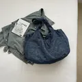 Grand sac cabas en toile texturée bleue avec cordon de serrage pour un usage quotidien - Bleu foncé
