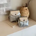Mini-Rucksack-Set in Silber-Metallic mit Drehverschluss und Ketten-Details am Griff - Silber Klein