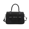 Sac boîte noir chic à grain de litchi avec poignée supérieure et détails argentés - Noir