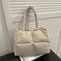 Bolso tote acolchado beige con asas suaves y gran capacidad de almacenamiento - Caqui