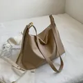 Minimalist beige tote bag in lychee texture leather with matte gold ring hardware - Best Seller / 36x14x27cm / Khaki