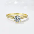 Anello classico in argento S925 a sei griffe con diamanti e bordi zigrinati - US 5 / Giallo