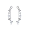 Dettaglio degli orecchini crawler in argento con sette pietre brillanti graduate - Stile Orecchini Crawler (E15550) / Argento