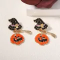 Boucles d'oreilles Halloween avec chapeau de sorcière, balai doré et citrouille - Citrouille Chapeau De Sorcière Balai (eh240627-2962) / Orange Noir Or