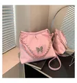 Borsa a tracolla in pelle rosa con farfalla d'argento e catena dorata - Rosa