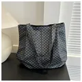 Large capacity tote bag with dark grey geometric print and long shoulder straps - Black