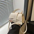 Crèmewitte mini crossbodytas met krokodillenreliëf en gouden hardware voor dames - Wit