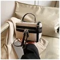 Sac boîte bicolore en toile blanche avec finitions en cuir noir et poignée fixe - Noir
