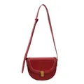 Bolso de montura clásico rojo oscuro en cuero PU con hebilla dorada y correa - Burdeos