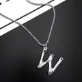Collier avec pendentif lettre W argenté texturé et chaîne box pour hommes mode - Lettre W