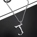 Collier avec pendentif lettre T en acier titane argenté et chaîne à mailles carrées - Lettre J