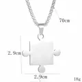 Silberner Puzzleteil-Anhänger mit 70 cm langer Kette und Maßen auf weißem Hintergrund - Konvexes Puzzleteil (Herren) / 2,9 cm x 2,9 cm / Silber