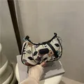 Borsa tote in jacquard floreale con finiture in pelle nera e dettaglio catena argento - Nero