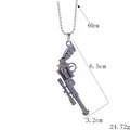 Collier avec pendentif revolver vintage style hip hop en finition argent antique - Noir