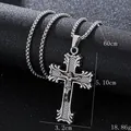 Pendentif croix argenté vintage avec détails floraux sur chaîne de 60cm - Style Crucifix (BY-0480 Style 1)