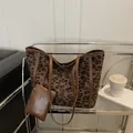 Bolso tote de leopardo con asas marrones y estuche pequeño para moda mujer - Marrón Oscuro