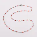 Collana a catena da 18 pollici in acciaio inossidabile con perline ovali rosse e chiusura - Acciaio + Smalto Rosso