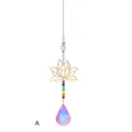 Sonnenfänger mit goldener Lotusblüte, Regenbogenperlen und Kristall-Prisma-Anhänger - Lotus Stil A / 36,5cm