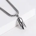 Pendentif tête Moai en argent poli avec chaîne maille boîte sur fond blanc - Couleur Acier (Avec Chaîne 60cm)
