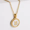 Collana in acciaio inossidabile placcata oro 18k con ciondolo lettera B in madreperla - Lettera B