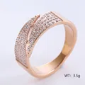 Anello aperto minimalista in oro rosa con tre file di diamanti zirconi scintillanti - US 6 / Oro rosa