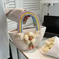 Borsa a mano intrecciata con manico arcobaleno e ciondoli floreali moda estate - Colorato
